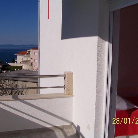 Apartments Perdijic Nemira Omiš Exterior foto