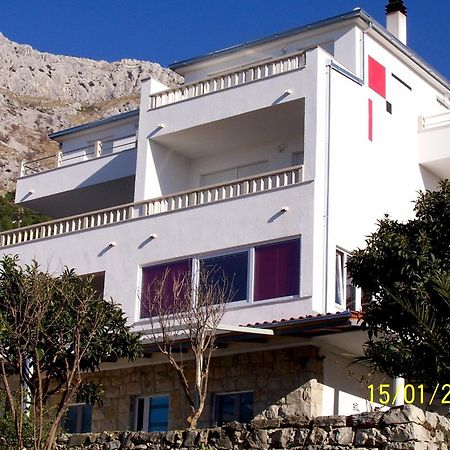 Apartments Perdijic Nemira Omiš Exterior foto