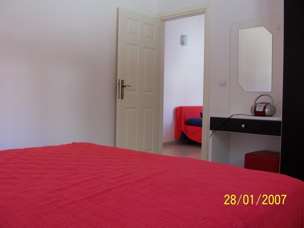 Apartments Perdijic Nemira Omiš Cameră foto
